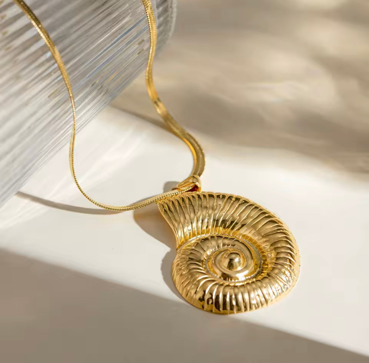 Venus Shell Necklace
