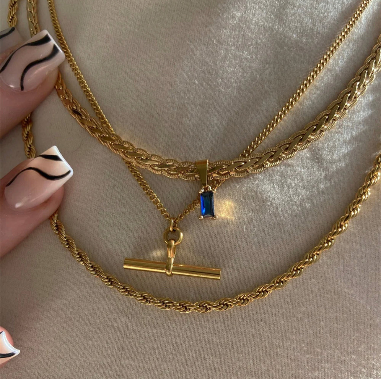 Angel + Euphoric Necklace Bundle