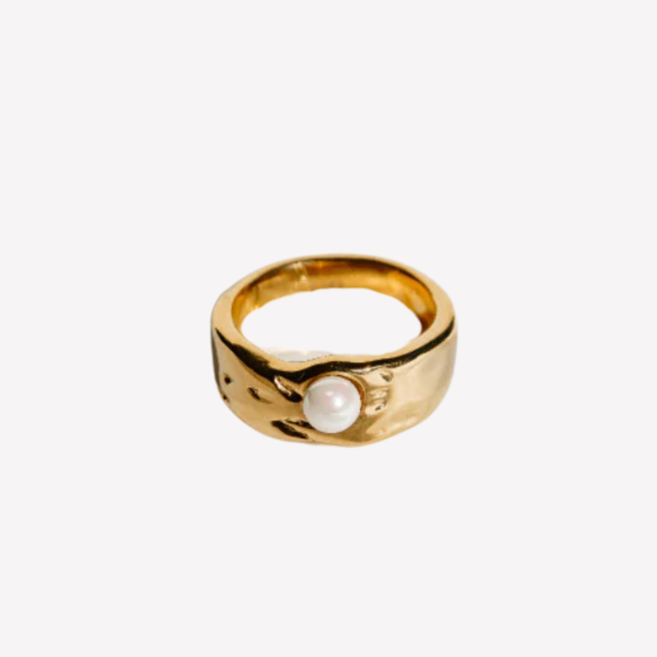 Aris Thick Pearl Ring